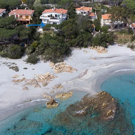 Appartement Porto Corallo Seafront