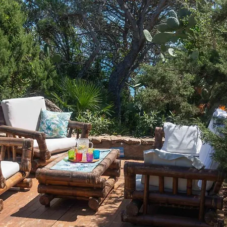 Daire Porto Corallo Seafront *