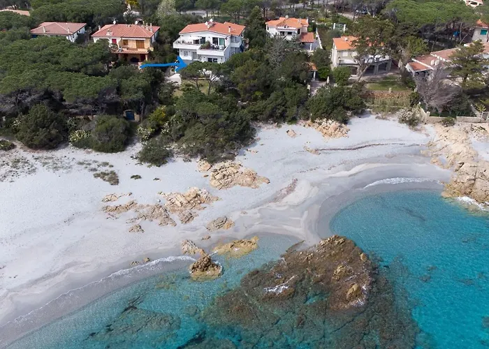 Daire Porto Corallo Seafront