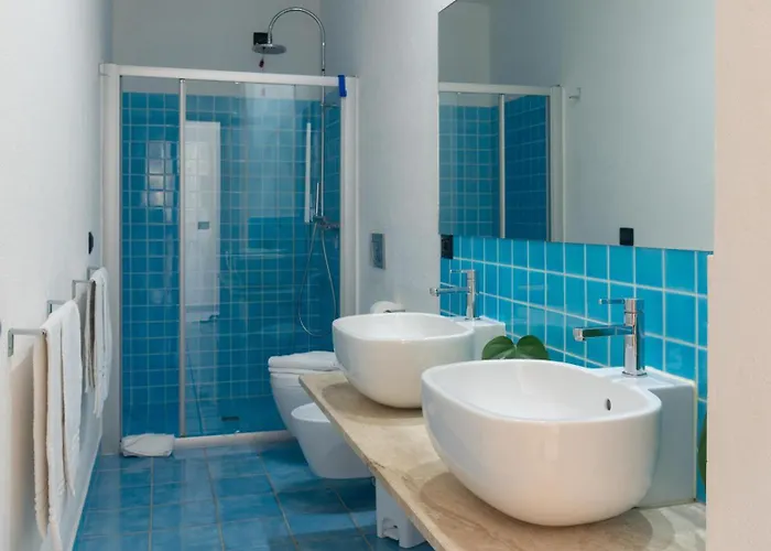 Daire Porto Corallo Seafront *