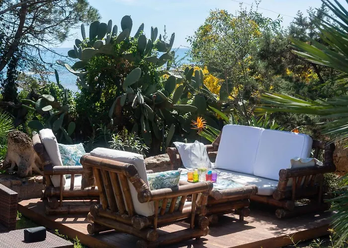 Porto Corallo Seafront