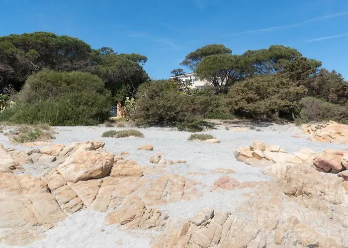 Apartman Porto Corallo Seafront *