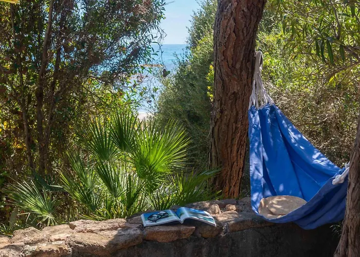 Daire Porto Corallo Seafront Cala Liberotto